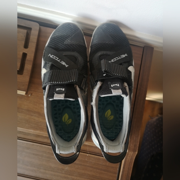 Nike Metcon 7 FlyEase - Picture 3 of 5